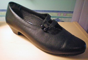 Antique Style Shoe