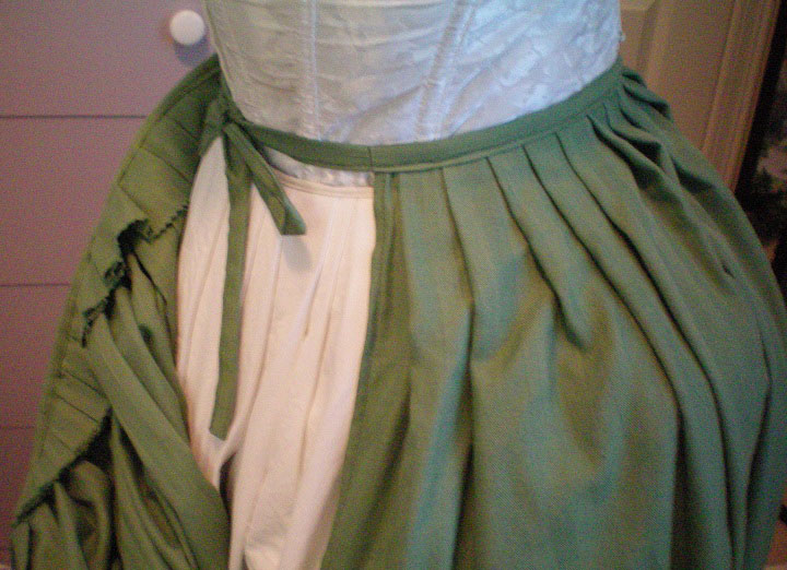 How to sew a simple cotton petticoat 